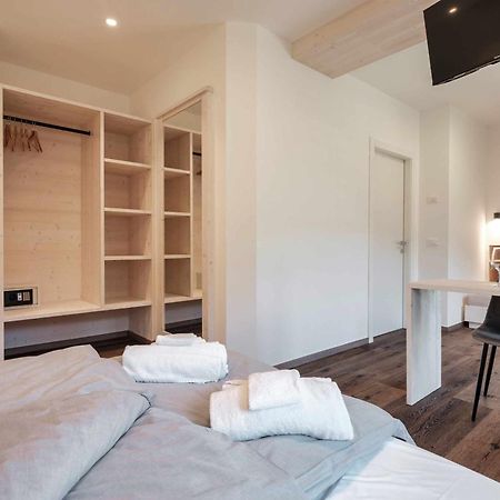 Vione Hotel Garni Alta Valle חדר תמונה