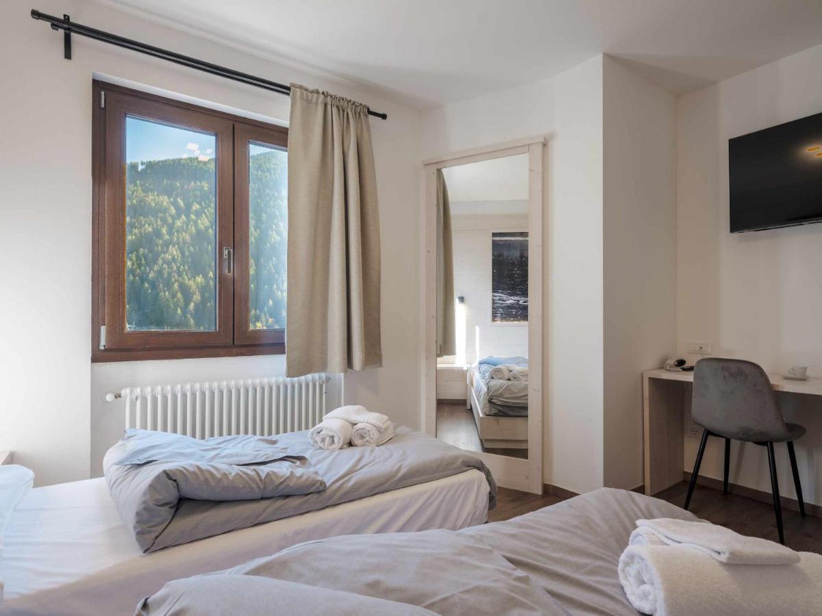 Vione Hotel Garni Alta Valle מראה חיצוני תמונה