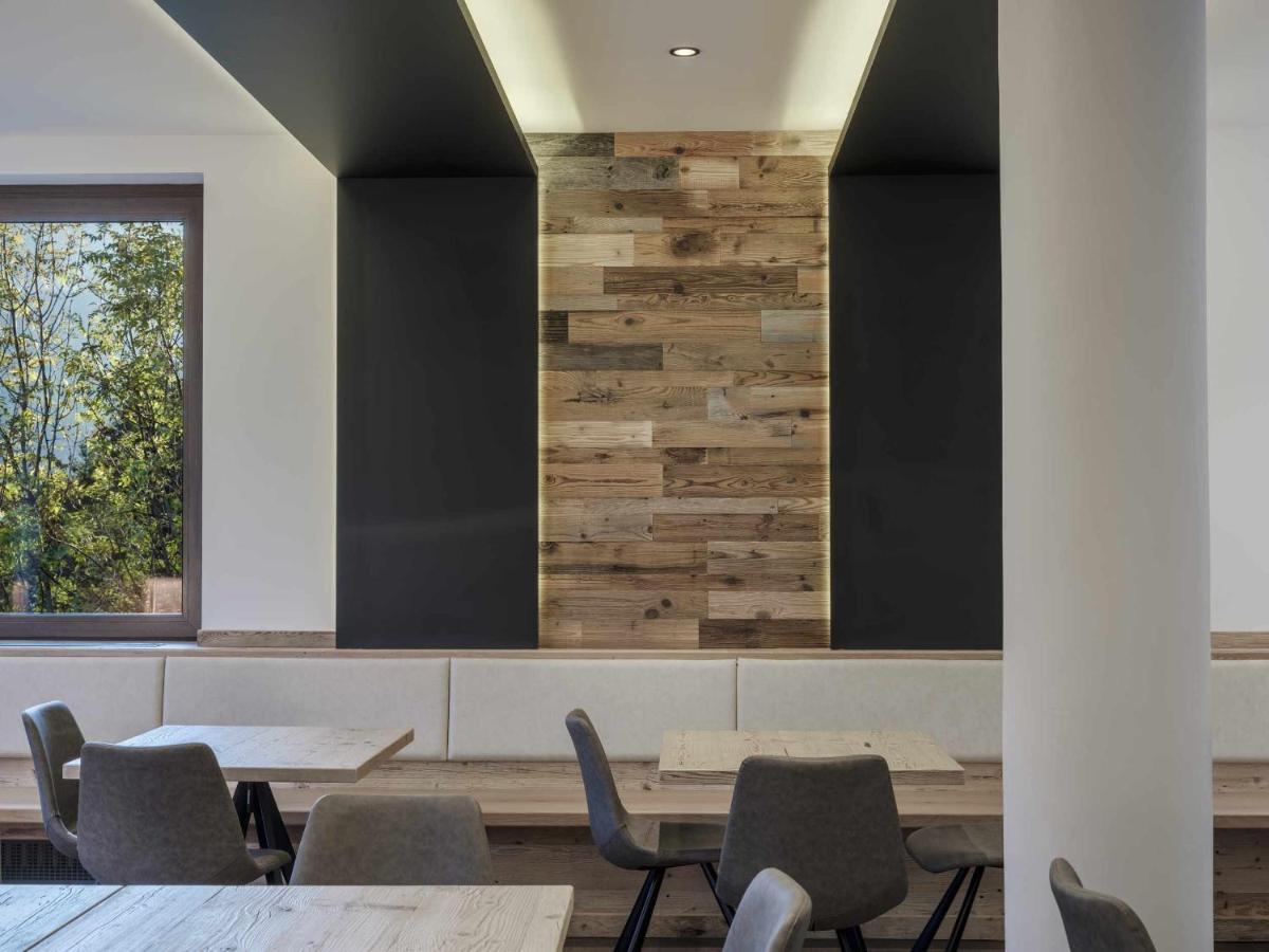 Vione Hotel Garni Alta Valle מראה חיצוני תמונה