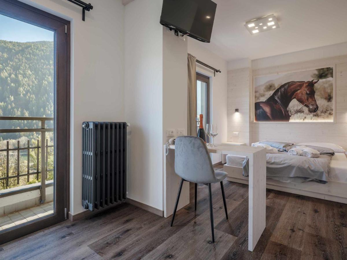 Vione Hotel Garni Alta Valle מראה חיצוני תמונה